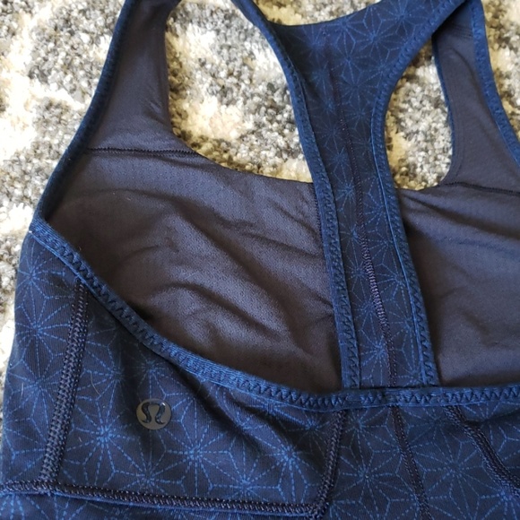 Lululemon Razor Back - Picture 3 of 3